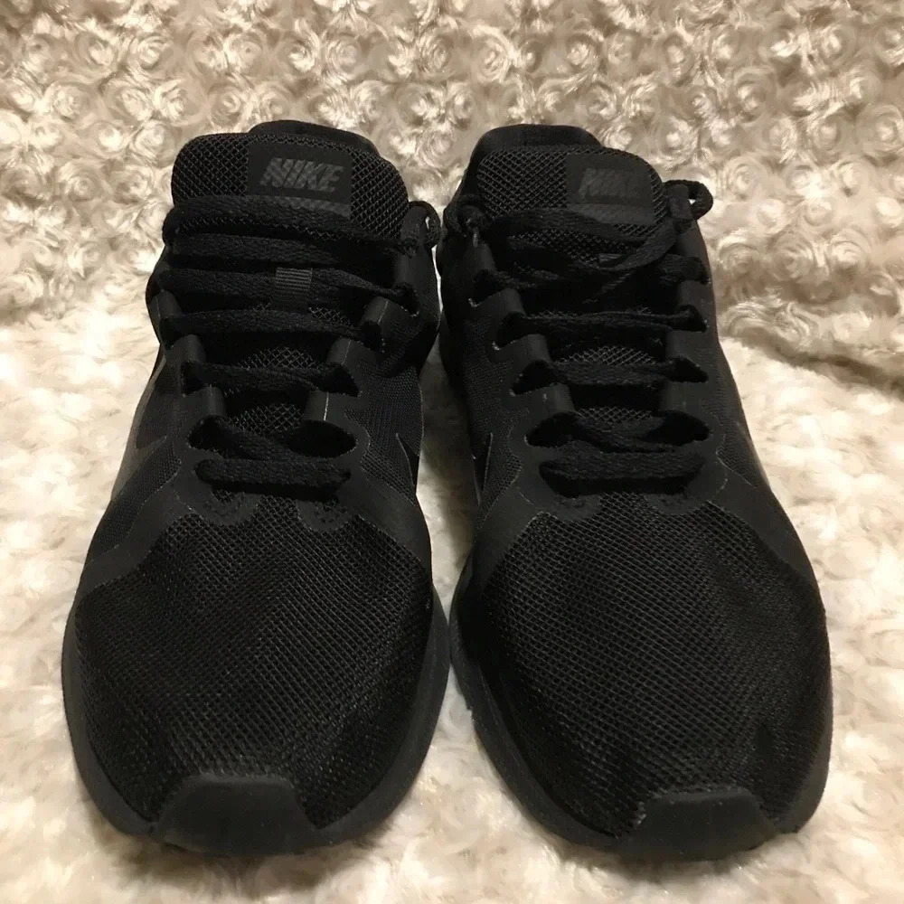 NIKE Downshifter 8 Low-Top Running Shoes - Picture 2 of 7
